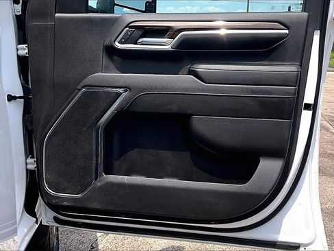 Certified 2024 Chevrolet Silverado 2500 LT image 29