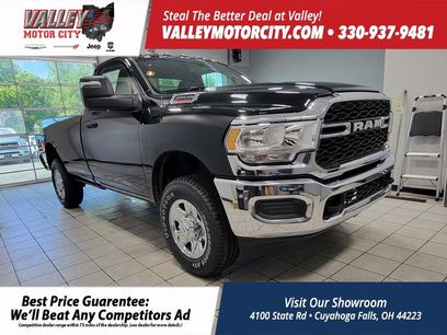 New 2024 RAM 2500 Tradesman w/ Chrome Appearance Group