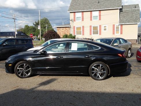 Used 2021 Hyundai Sonata SEL Plus w/ Winter Weather Package FWD image 3