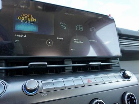 New 2026 Hyundai Kona SE FWD image 17
