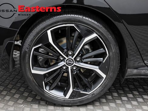 Used 2023 Nissan Altima 2.5 SR w/ SR Premium Package image 46