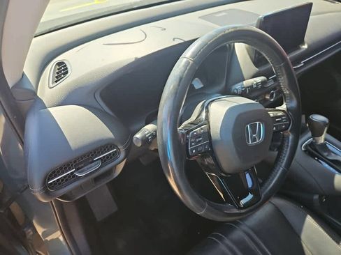 Used 2024 Honda HR-V EX-L image 2