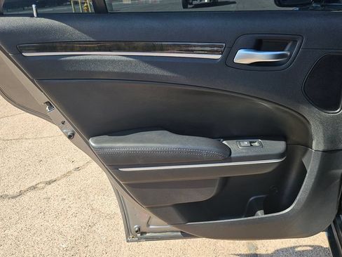 Used 2011 Chrysler 300 C w/ Sound Group RWD image 24