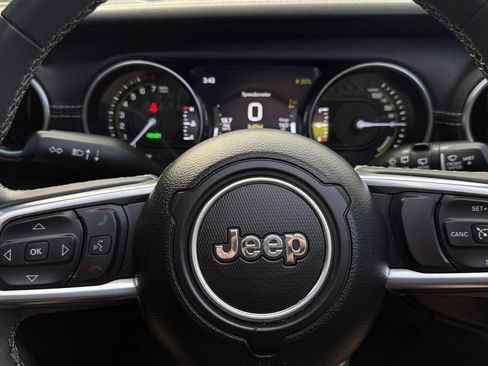 Used 2023 Jeep Wrangler Unlimited Sahara w/ Cold Weather Group AWD/4WD image 42