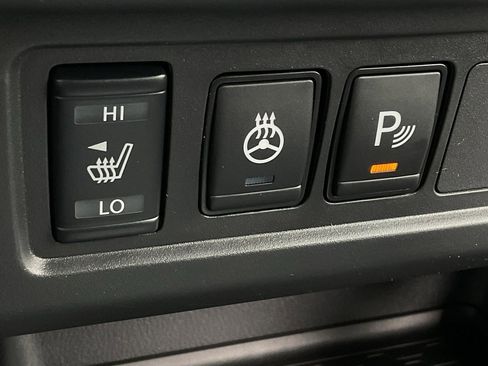 New 2026 Nissan Frontier SV image 38