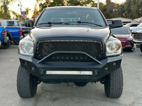 Used 2006 Dodge Ram 2500 Truck SLT image 5