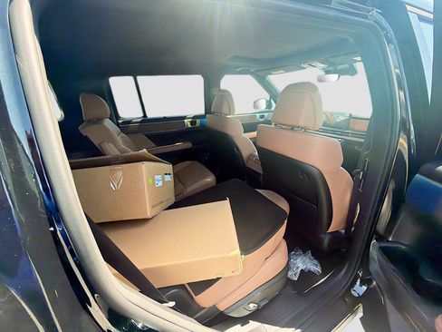 New 2026 Hyundai Santa Fe Limited FWD image 19