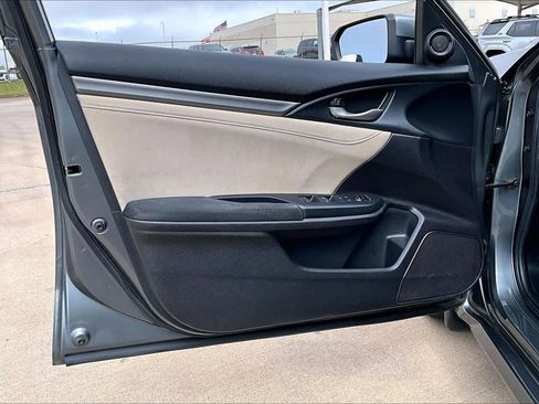 Used 2019 Honda Civic EX image 24