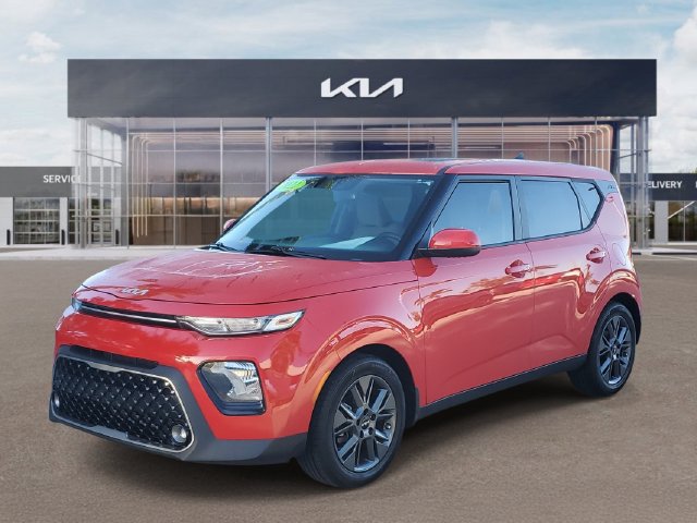Certified 2022 Kia Soul EX FWD image 3