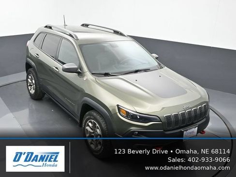 Used 2020 Jeep Cherokee Trailhawk w/ Cold Weather Group AWD/4WD image 20