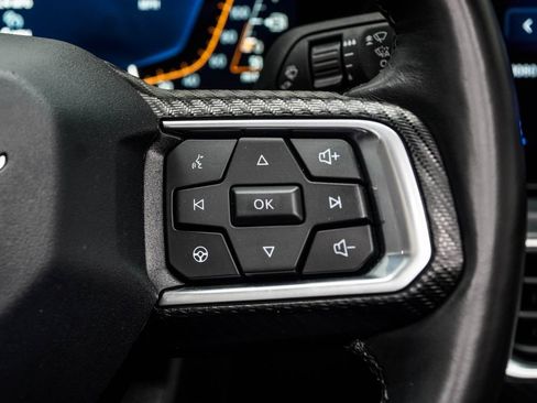 Used 2025 Ford Mustang Premium RWD image 29