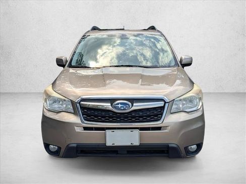 Used 2015 Subaru Forester 2.5i Limited AWD/4WD image 2
