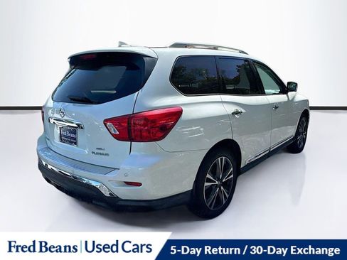 Used 2019 Nissan Pathfinder Platinum image 7