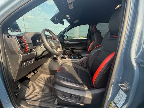 Used 2025 Ford Ranger Raptor image 12