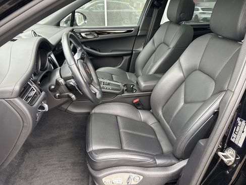 Used 2020 Porsche Macan S AWD/4WD image 15