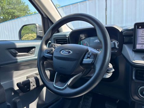 Used 2022 Ford Maverick XL FWD image 18