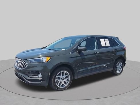 Used 2024 Ford Edge SEL w/ Convenience Package AWD/4WD image 4