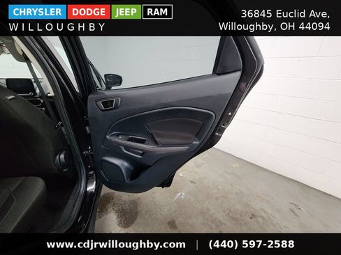 Used 2021 Ford EcoSport SE FWD image 32
