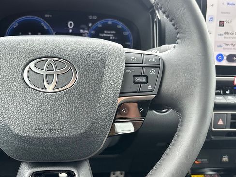 Used 2026 Toyota Camry XSE FWD image 18