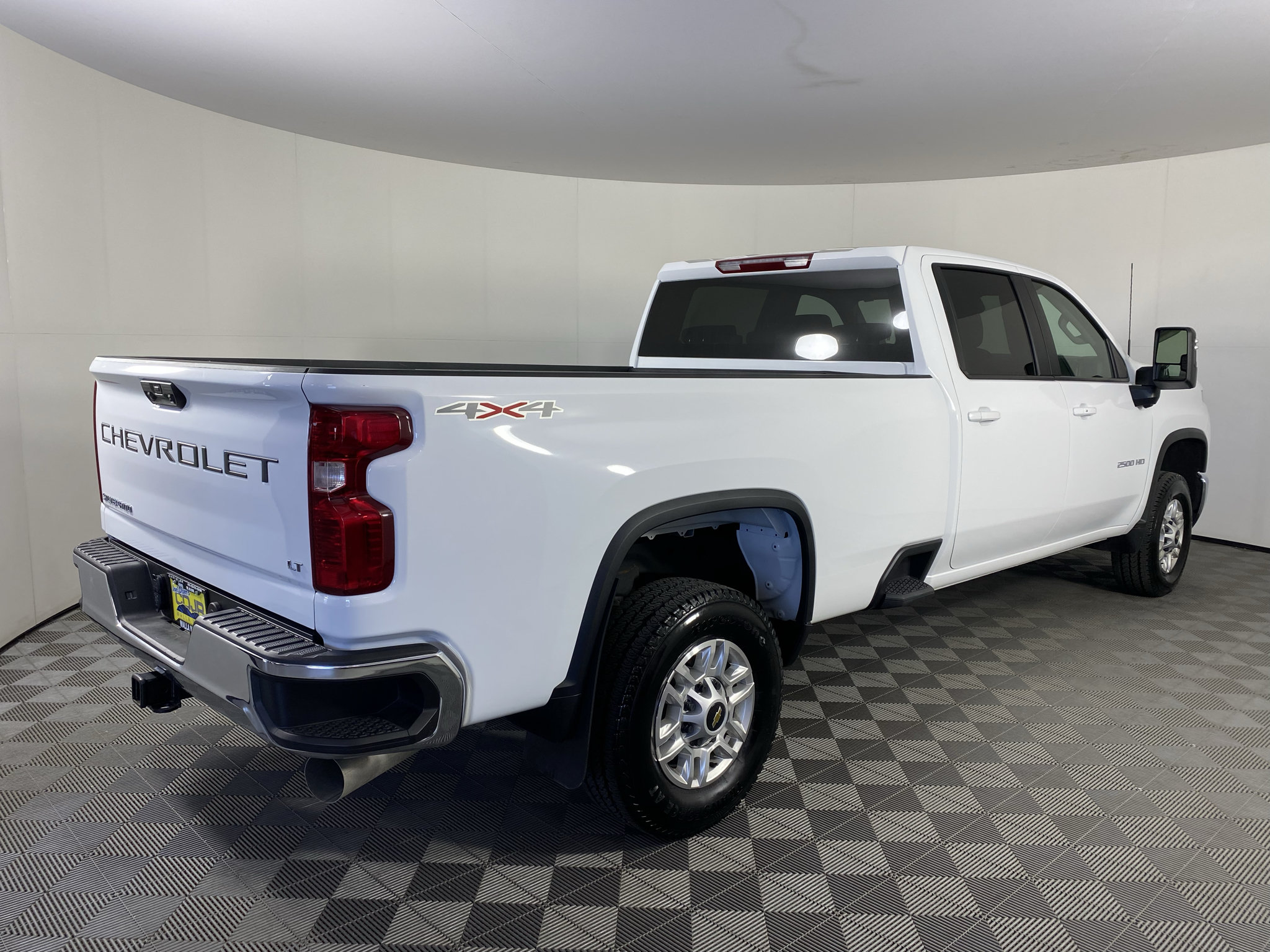 Used 2026 Chevrolet Silverado 2500 LT AWD/4WD image 8
