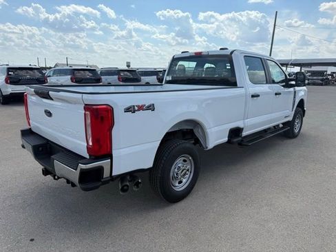 New 2026 Ford F250 XL w/ XL Chrome Package image 8