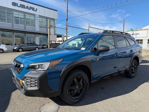 Used 2024 Subaru Outback Wilderness AWD/4WD image 3