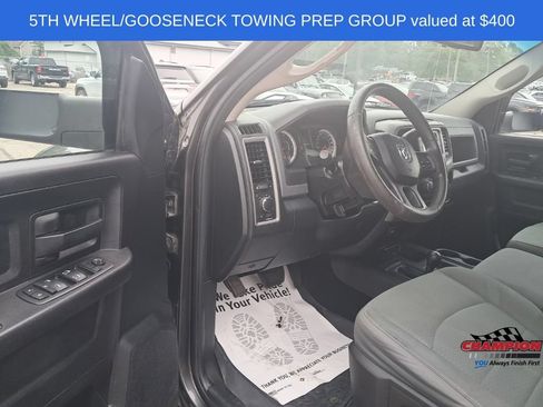 Used 2016 RAM 2500 Tradesman w/ Chrome Appearance Group AWD/4WD image 9