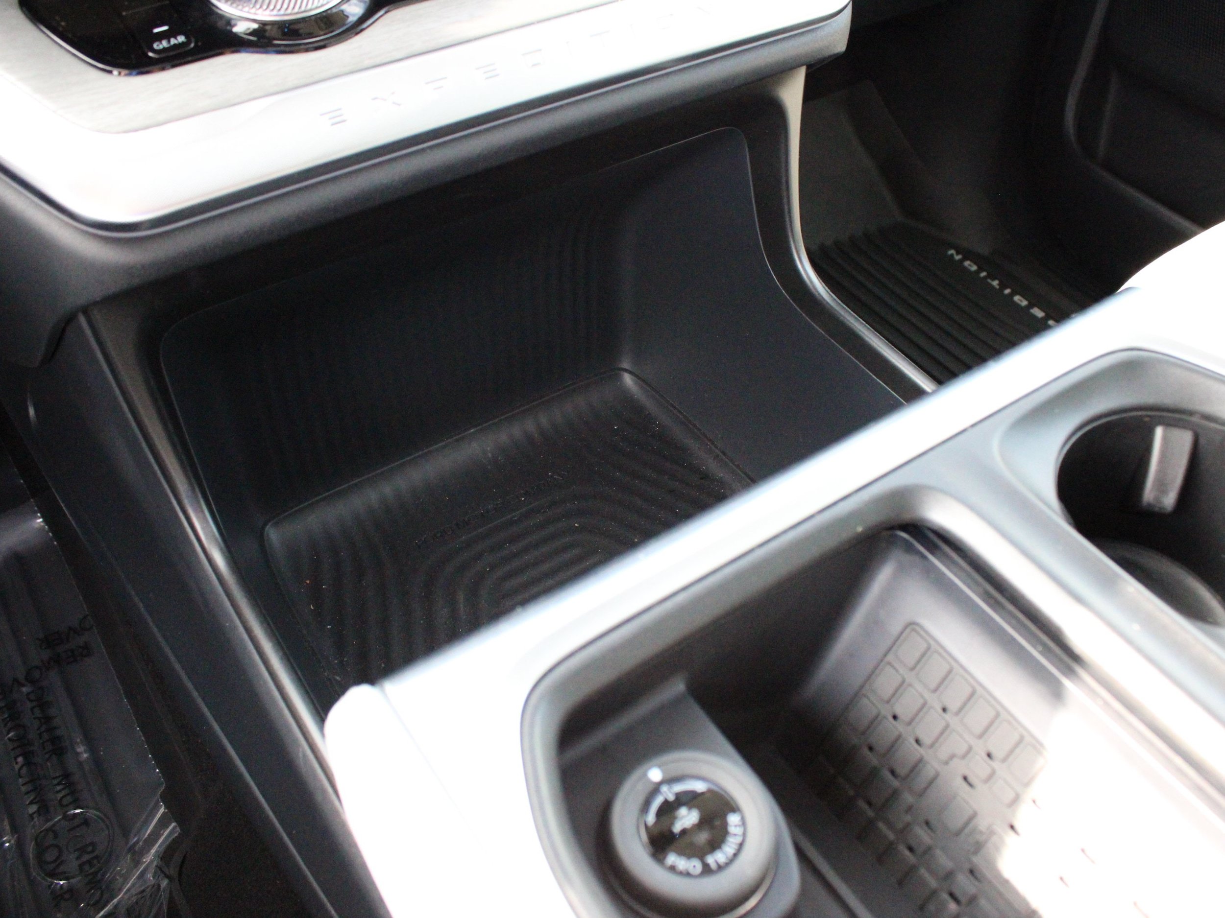 Used 2025 Ford Expedition Platinum AWD/4WD image 35