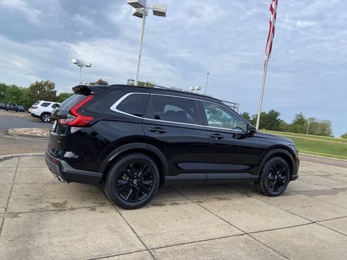 Used 2023 Honda CR-V Sport Touring image 12