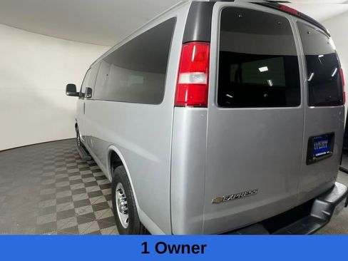 Used 2025 Chevrolet Express 2500 LT w/ LT Preferred Equipment Group RWD image 10