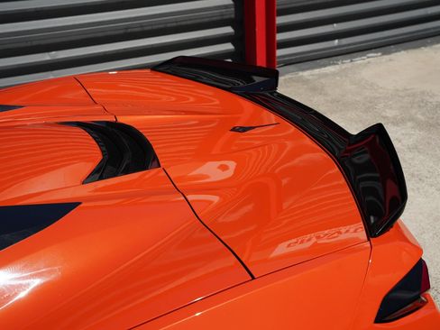 Used 2025 Chevrolet Corvette E-Ray w/ Stealth Interior Trim Package AWD/4WD image 15