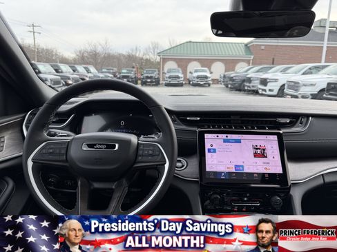 New 2025 Jeep Grand Cherokee Limited image 20