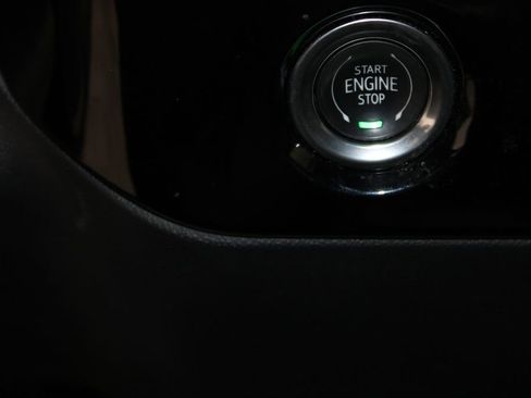 Used 2023 GMC Sierra 1500 Elevation image 28