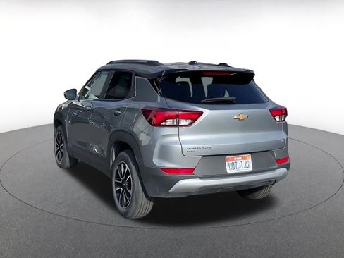 Used 2025 Chevrolet TrailBlazer LT image 11