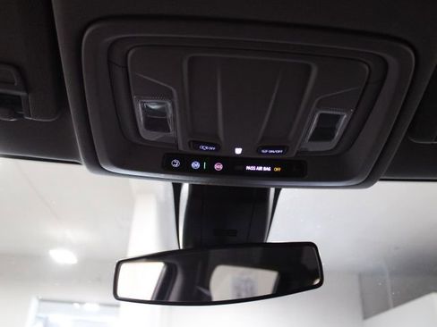 Used 2022 GMC Sierra 1500 SLE image 41