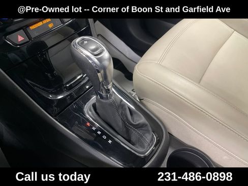 Used 2017 Buick Encore Essence AWD/4WD image 27