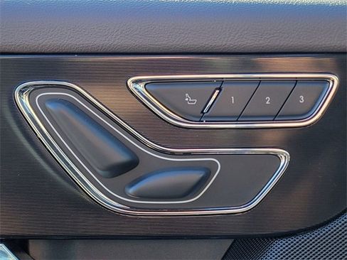 Certified 2021 Lincoln Corsair Reserve w/ Equipment Group 201A image 5