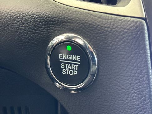 Used 2021 Ford Edge SEL AWD/4WD image 22