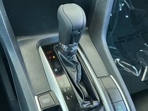 Used 2020 Honda Civic LX image 17