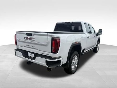 Used 2023 GMC Sierra 2500 Denali w/ Denali Ultimate Package AWD/4WD image 2