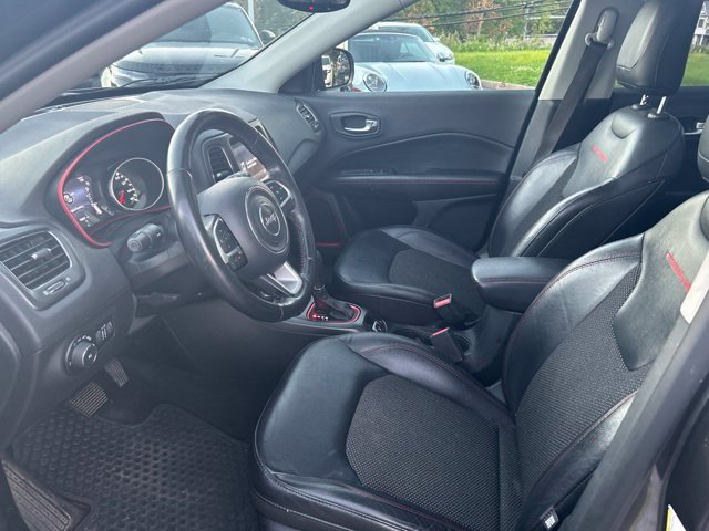 Used 2018 Jeep Compass Trailhawk w/ Navigation Group AWD/4WD image 19
