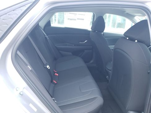 New 2026 Hyundai Elantra SE w/ Cargo Package FWD image 15