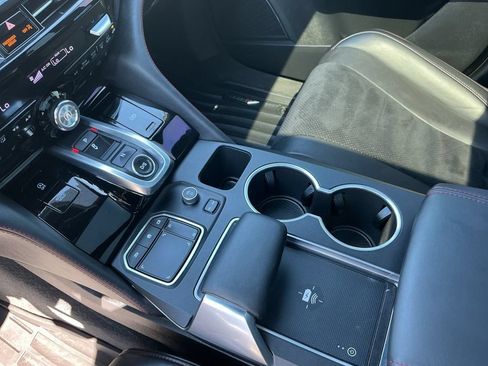 Used 2022 Acura MDX A-Spec AWD/4WD image 15