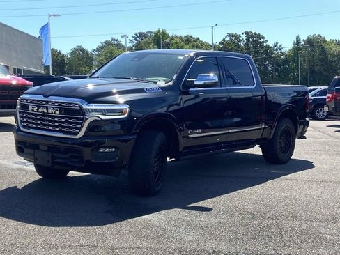 Used 2025 RAM 1500 Limited AWD/4WD image 6
