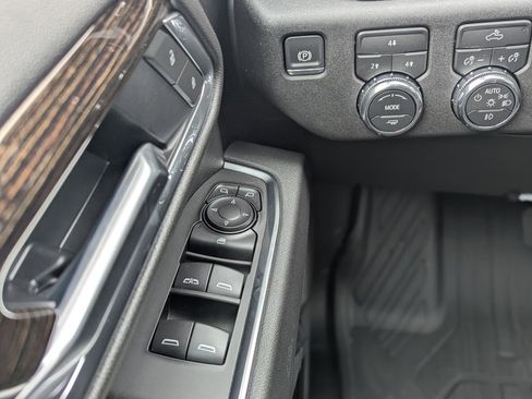 New 2026 GMC Sierra 2500 SLE image 21