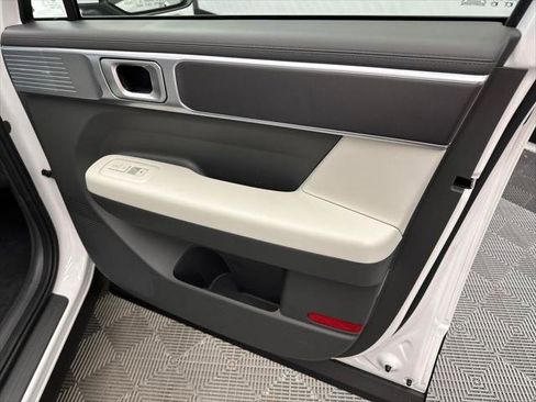 New 2026 Hyundai Santa Fe SE image 14