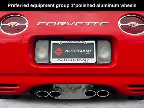 Used 2003 Chevrolet Corvette Coupe w/ Preferred Equipment Group RWD image 20