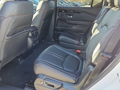 New 2025 Honda Pilot TrailSport image 6