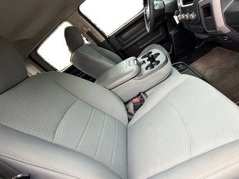Used 2017 RAM 1500 Express w/ Black Ram 1500 Express Group RWD image 31