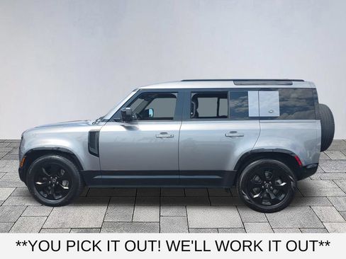 Used 2022 Land Rover Defender 110 X-Dynamic SE AWD/4WD image 4